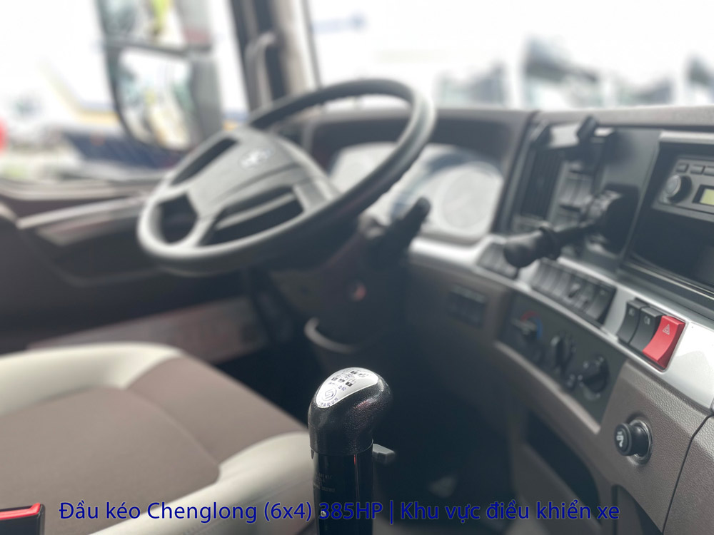 Giá xe đầu kéo Chenglong (6x4) 385HP Nhập Khẩu